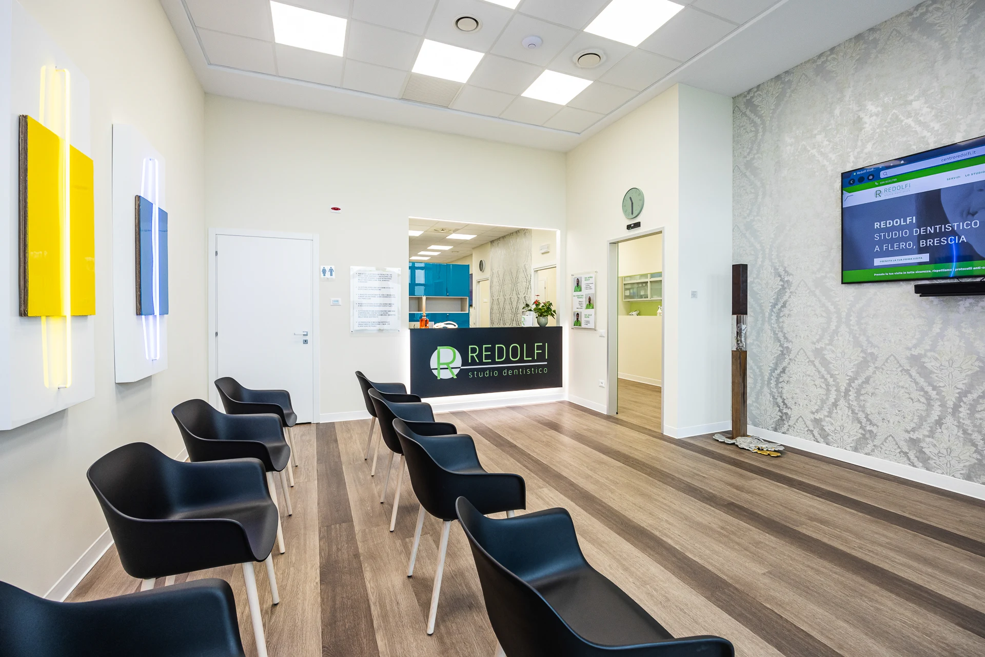 Sala d'aspetto dello Studio Redolfi, dentista a Flero e Brescia